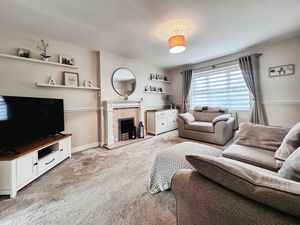 Lounge- click for photo gallery